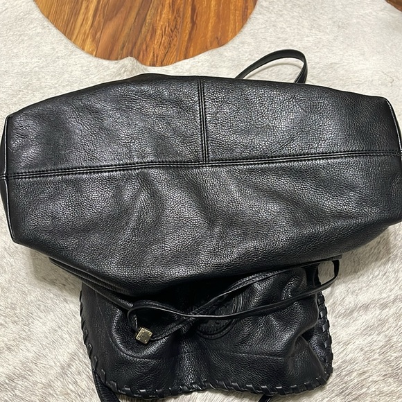 Tory Birch Black Leather Tote Purse, Lightly Used, Leather Detail, - Picture 7 of 7